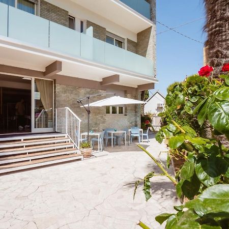 Hotel Villa Del Mare Сенігаллія Екстер'єр фото